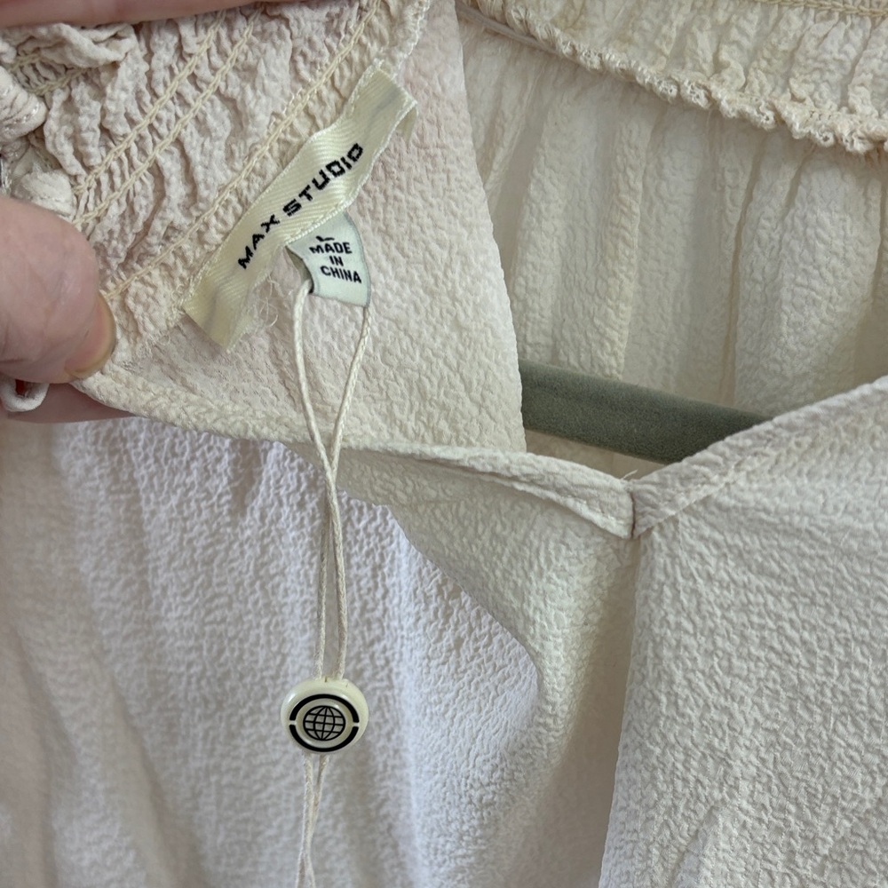 Max Studio Cream Ruffle Blouse - Picture 3 of 3